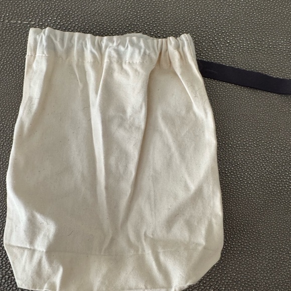 Bag-all perfume pouch - Picture 3 of 3